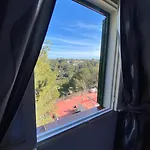 Cerca Del Mar *
