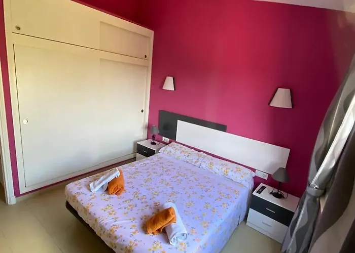 アパート Apartamento Cerca Del Mar カラ・ガルダナ