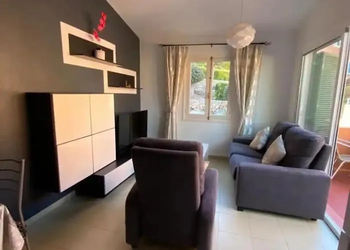 Apartamento Cerca Del Mar アパート